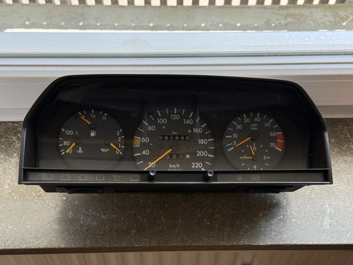 Mercedes benz 190e w201 - benz, tacho